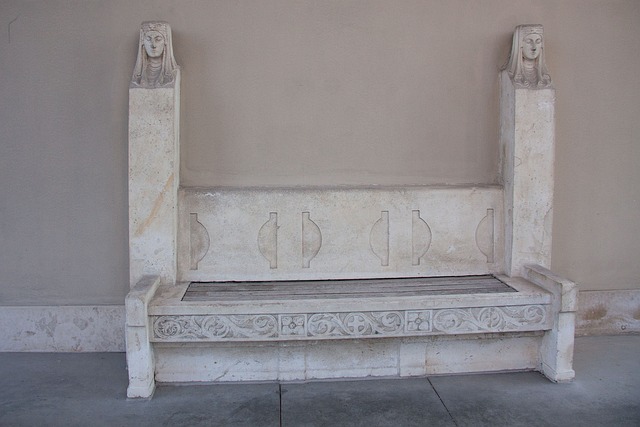 万人之间 万人之间