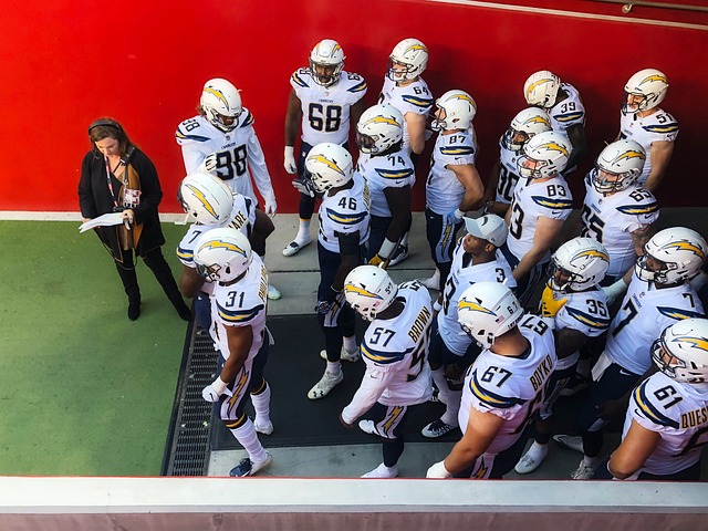 9-4！中国击败韩国队 世锦赛夺铜直通冬奥会 赛后全哭了.